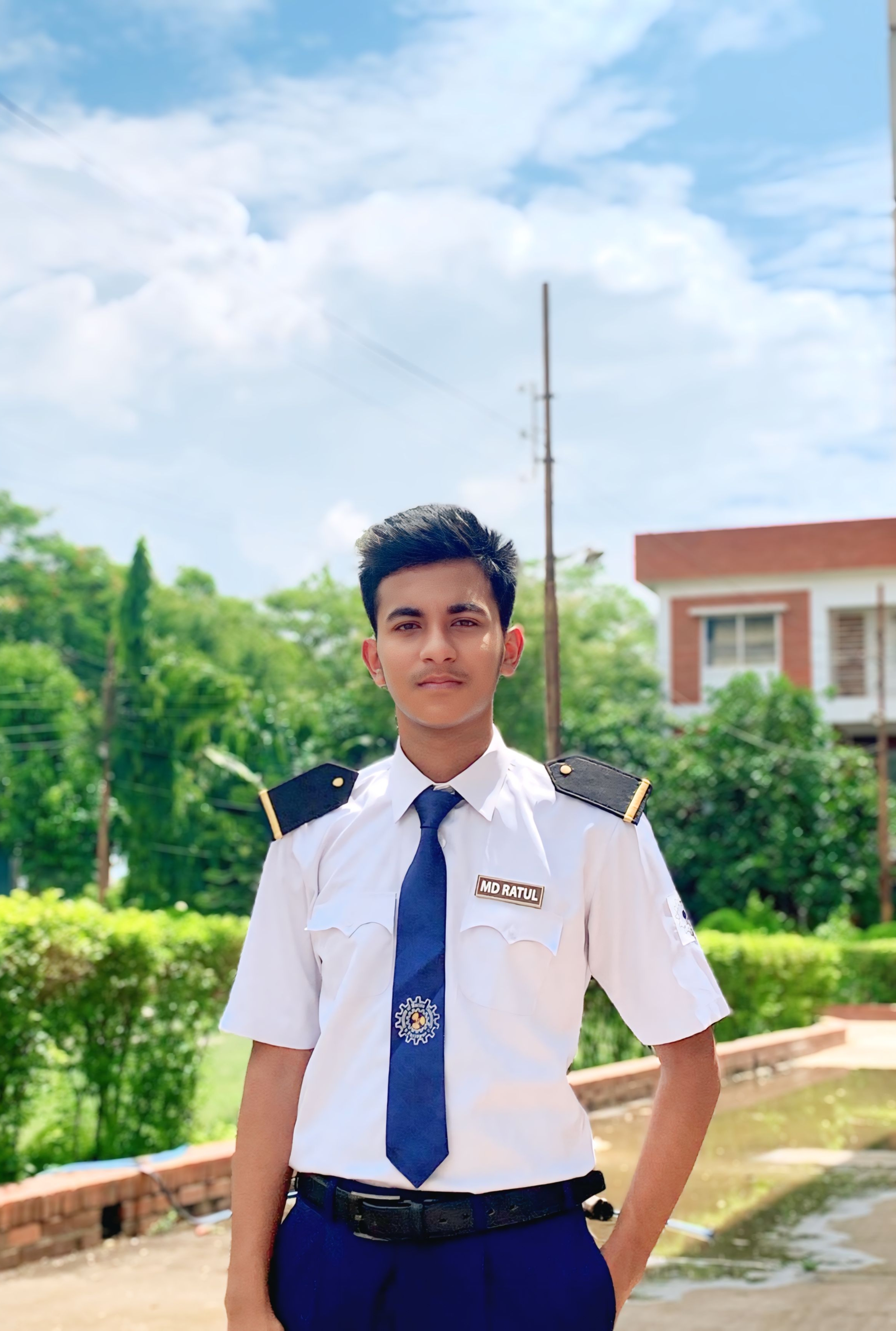 𝐌𝐝 𝐑𝐚𝐭𝐮𝐥 𝐀𝐧𝐨𝐰𝐞𝐫 𝐄𝐤𝐚𝐧𝐭𝐚 - Maritime Professional